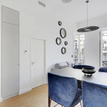 Maison Labruyere - Jardin Public Apartment