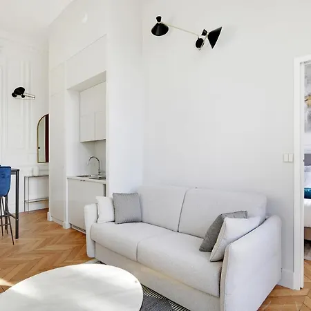 Apartment Maison Labruyere - Jardin Public