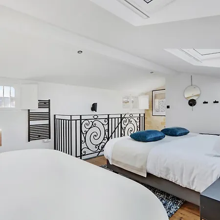 Appartement Maison Labruyère - Jardin Public
